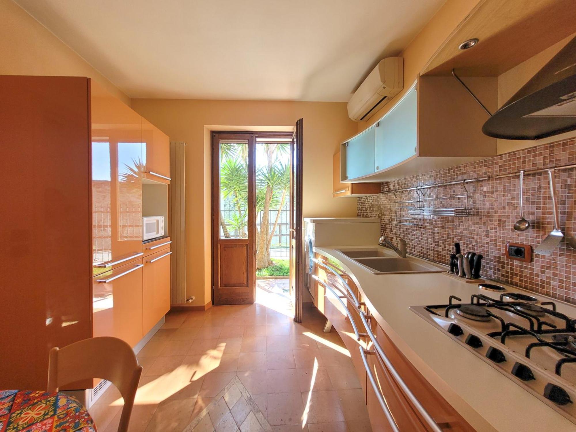 Villa Fior Di Loto Limone sul Garda Bagian luar foto